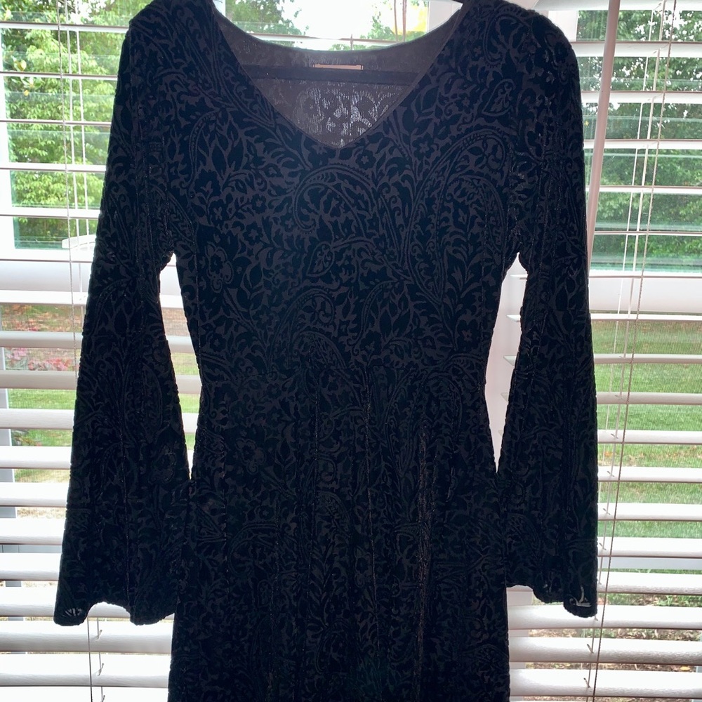 Black midi dress